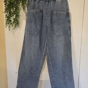 Vanilla Star Women's Relaxed Blue Jeans